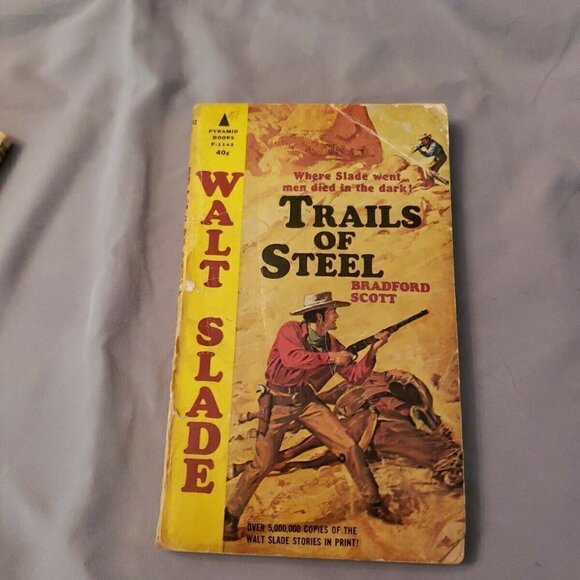 Vintage Walt Slade Western Paperback Books - Picture 7 of 7